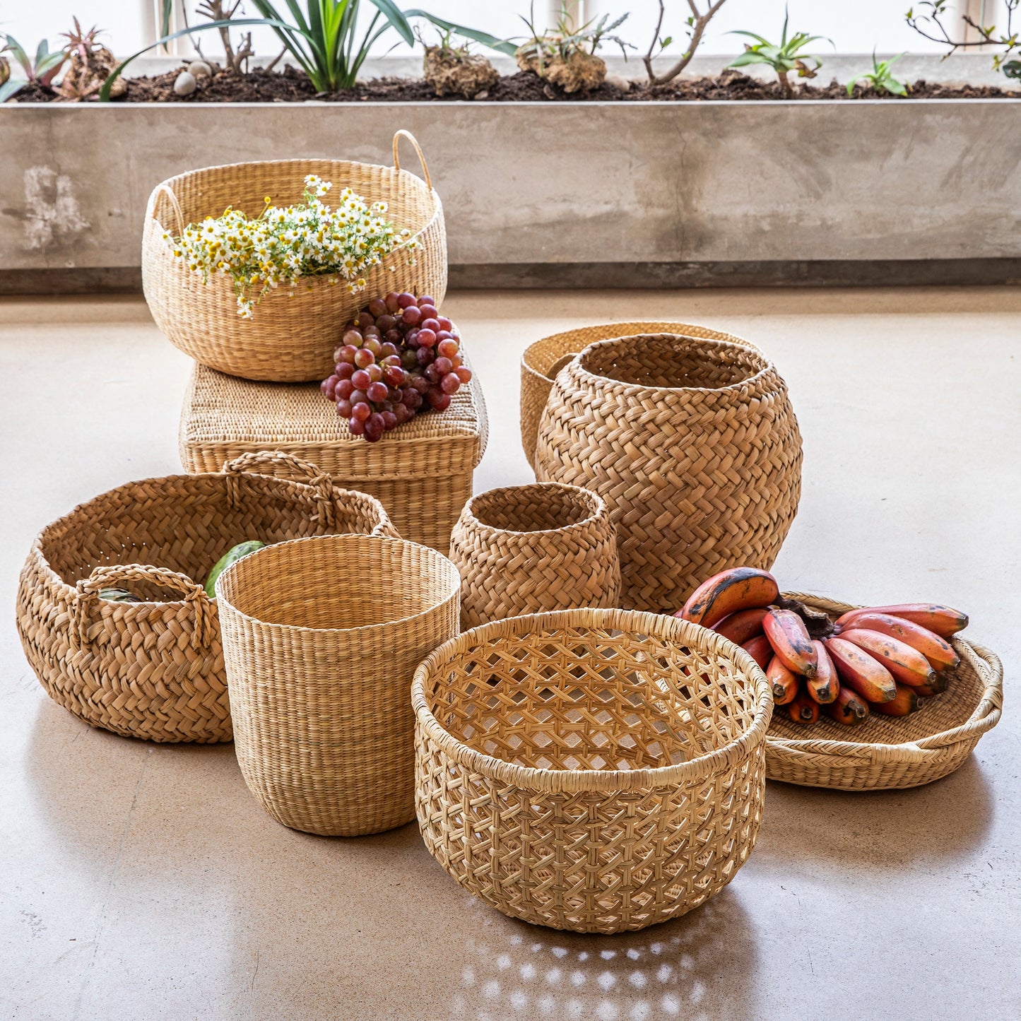 Intiearth_Peruvian_Home_Decor_Baskets_Calada_Paraiso_Platter_Abejas_Giving_Floor_Taza_Reed_Box_Fruit_Baskets