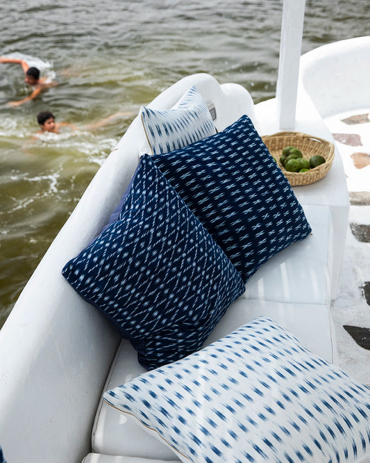 Intiearth_Peruvian_Ikat_Pillows_Beach_house_SS25_6__CROPcopy