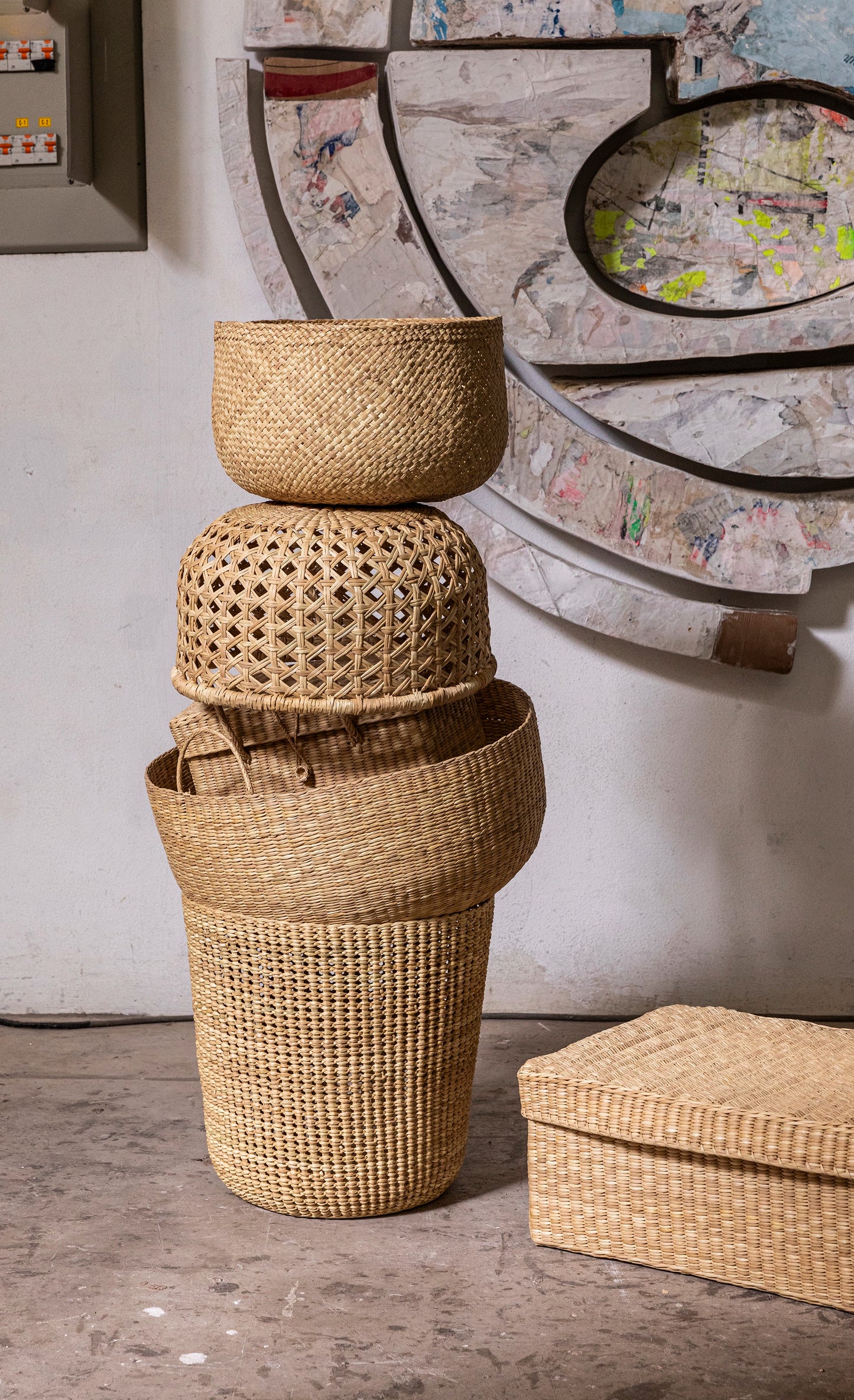 Intiearth_Peruvian_baskets_round_calada_taza_bowl_reed_box_giving_floor_picnic_artist_studio_ss24