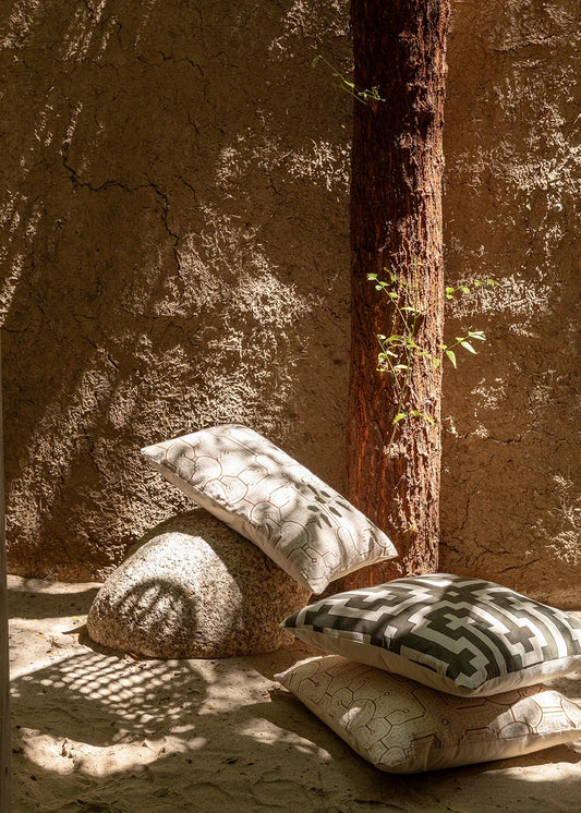 Intiearth_Shippibo_Pillows_on_rock_SS25