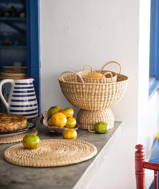 Intiearth_table_top_baskets_with_citrus_fruits_placemats_giving_paraiso_bowlcopy