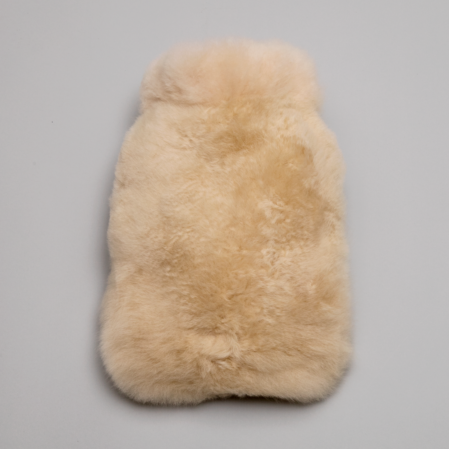 Intiearth-alpaca-fur-hot-water-bottle-cozy-champagne
