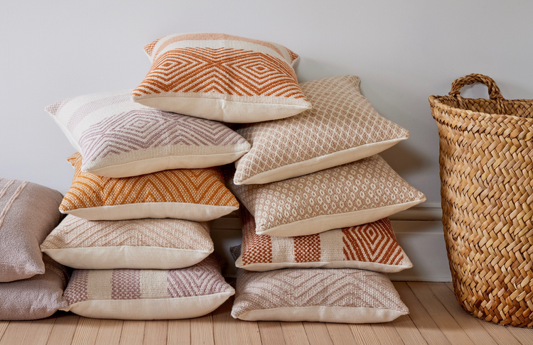 Intiearth_Peruvian_Sacred_Valley_Collection_pillow_stack