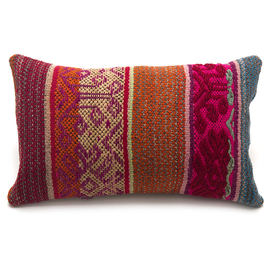Intiearth_vintage_peruvian_frazada_pillow