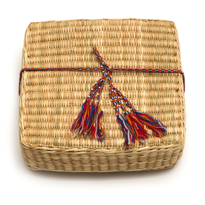 Intiearth_holiday_gift_basket_Olivico_Olive_Gift_set.png