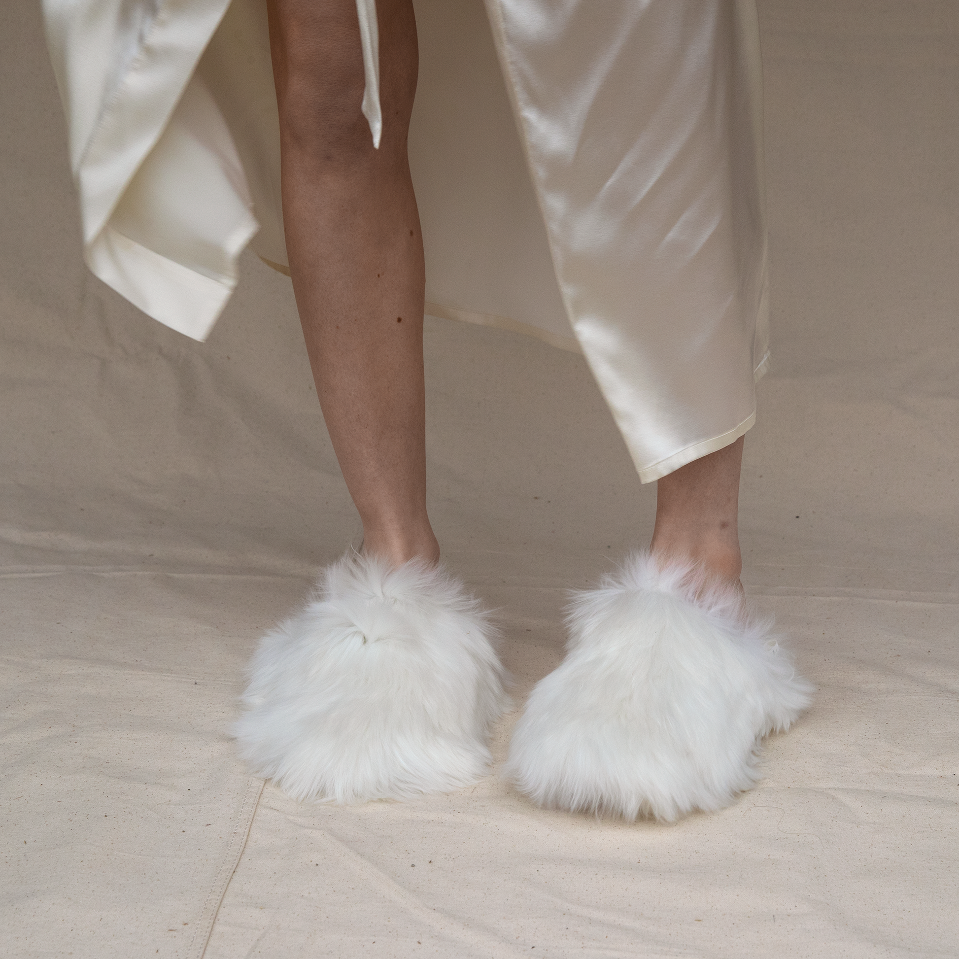 Alpaca on sale wool slippers