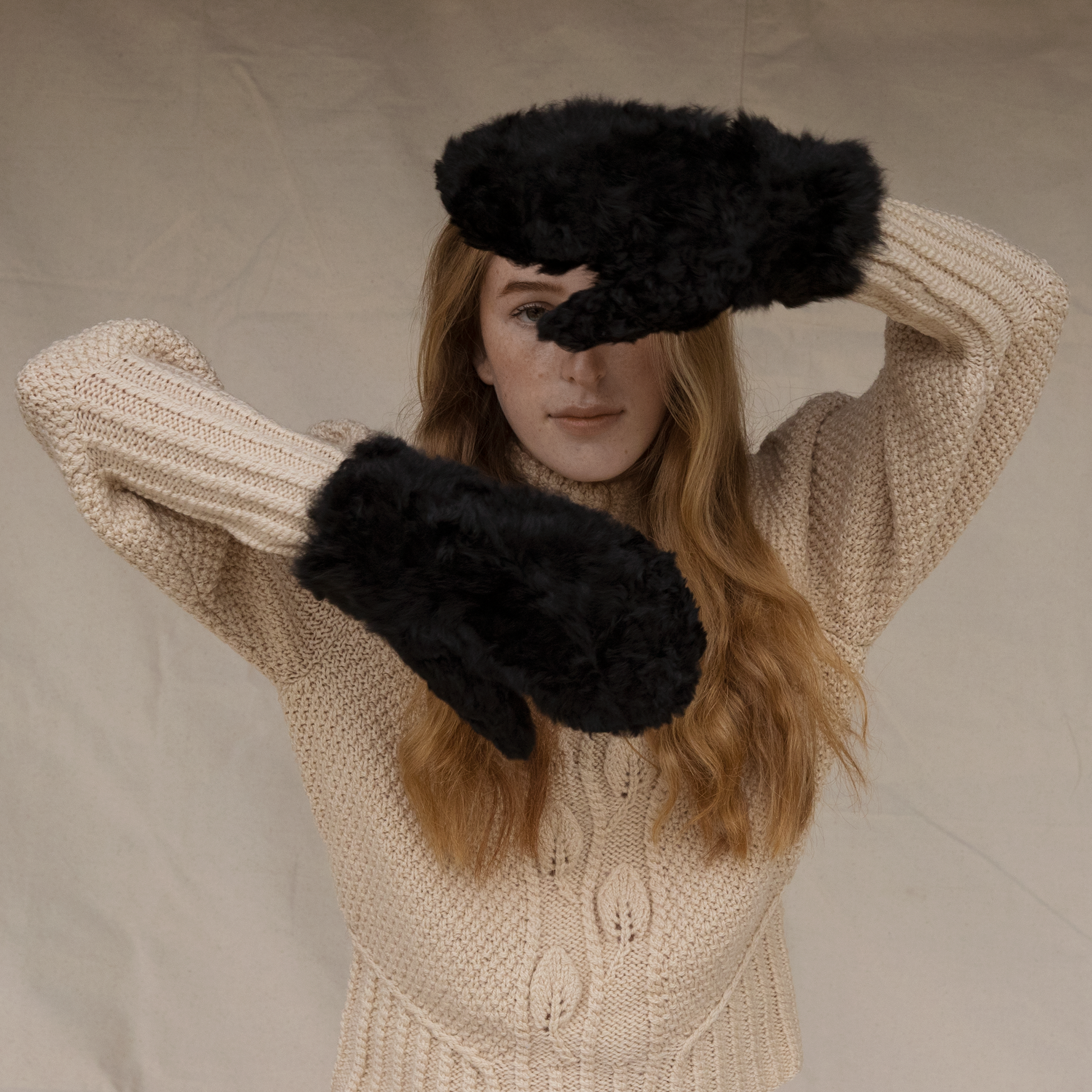 Intiearth baby alpaca fur mittens black winter accessories