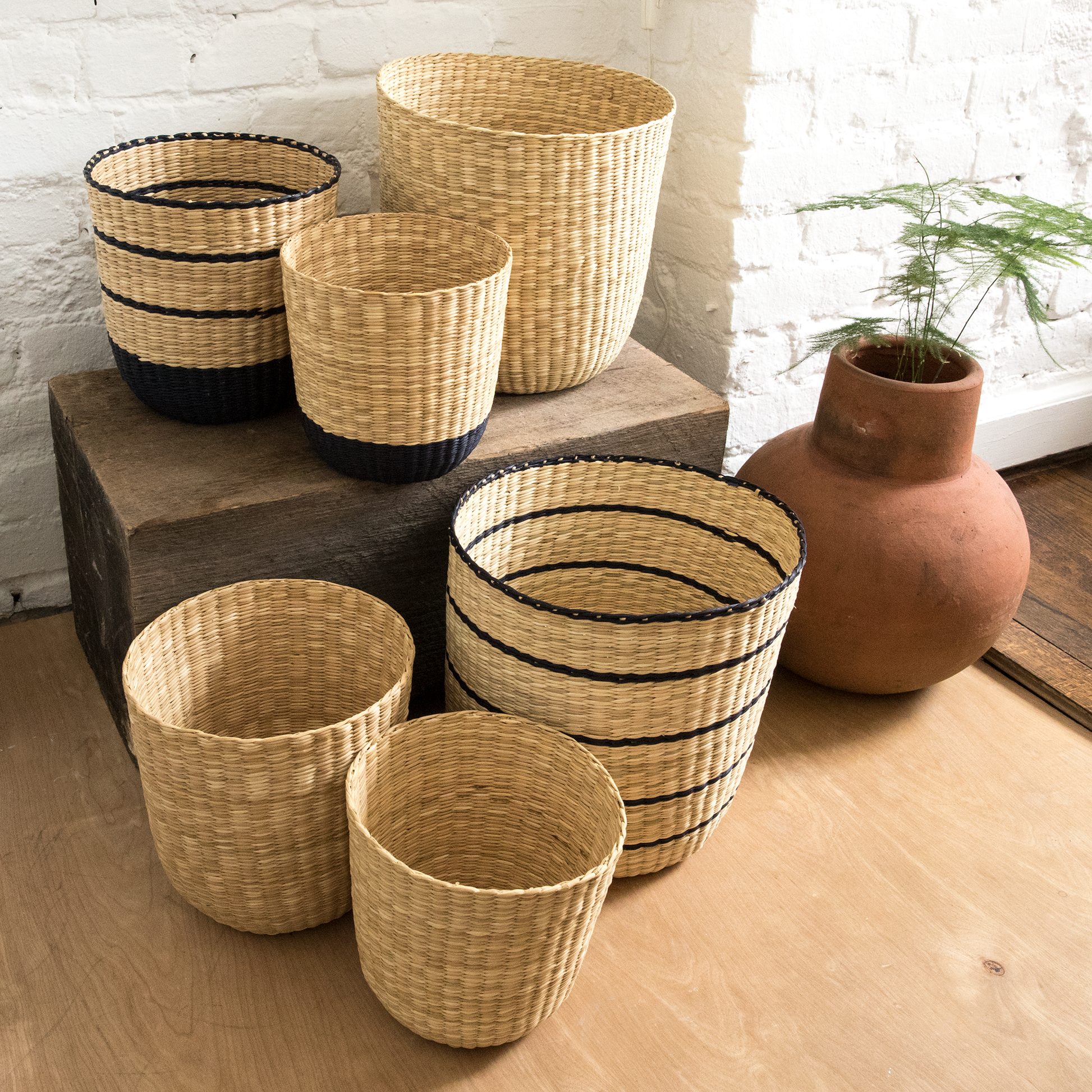 Intiearth Junco Nesting Baskets with black stripe, Peruvian Home decor, woven natural handmade stacking basket trio