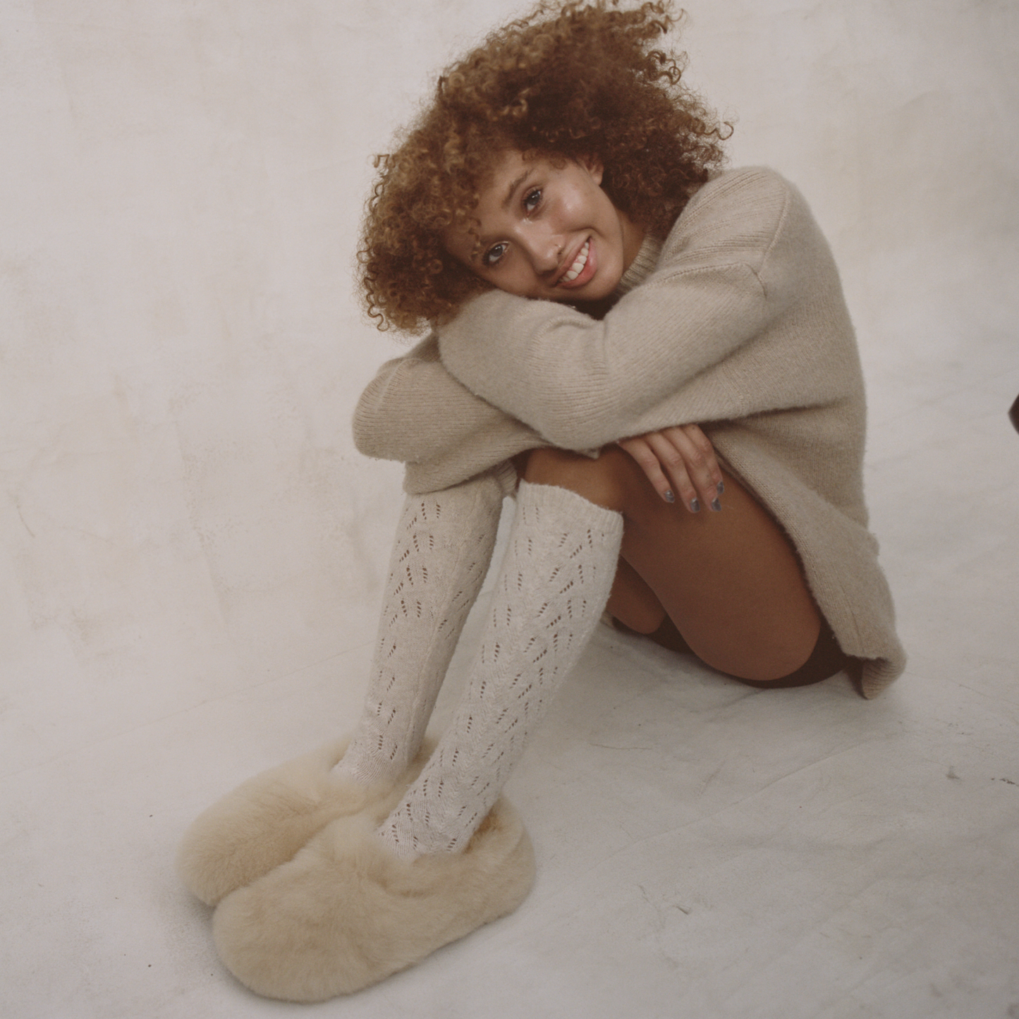 Intiearth_peruvian_cozy_alpaca_slipper_cruelty_free