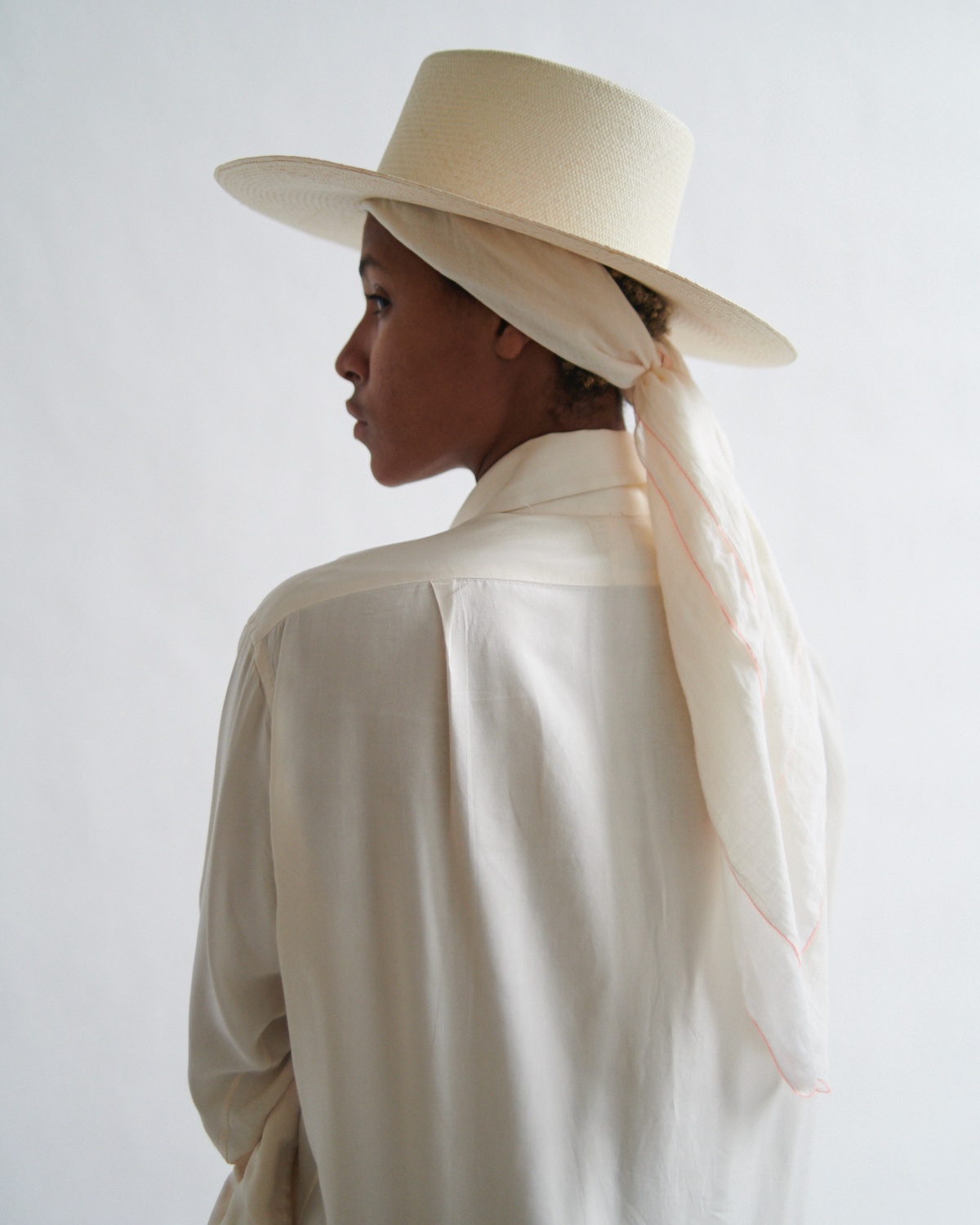 Intiearth finely woven featherlight scarf